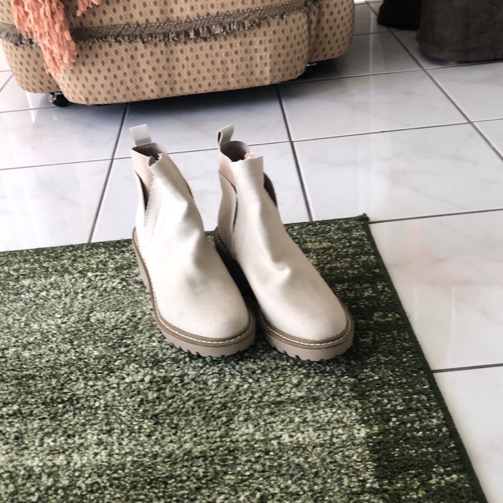 Nicole Miller Fall Boot